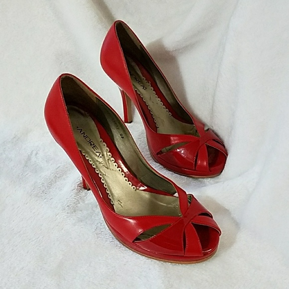 Red sexi heels. - Picture 2 of 7